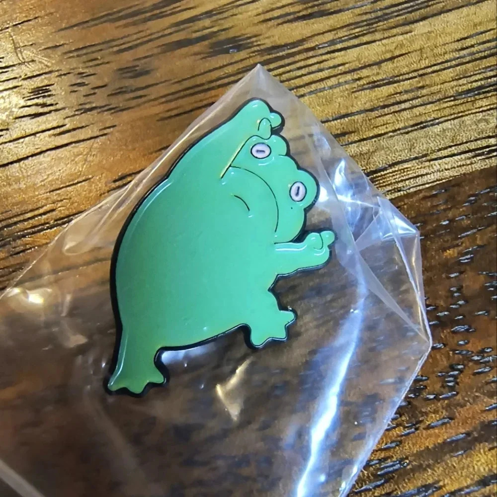 Funny dragon Ball z leaning frog fusion anime manga enamel pin jewelry women's d